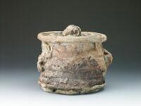 Tea ceremony pot